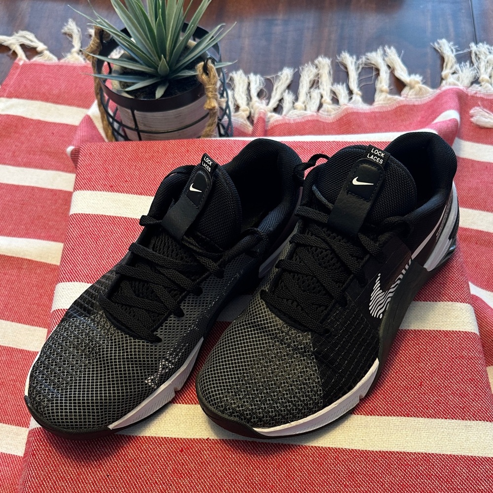 Nike Men’s Metcon 8 Black Size 8